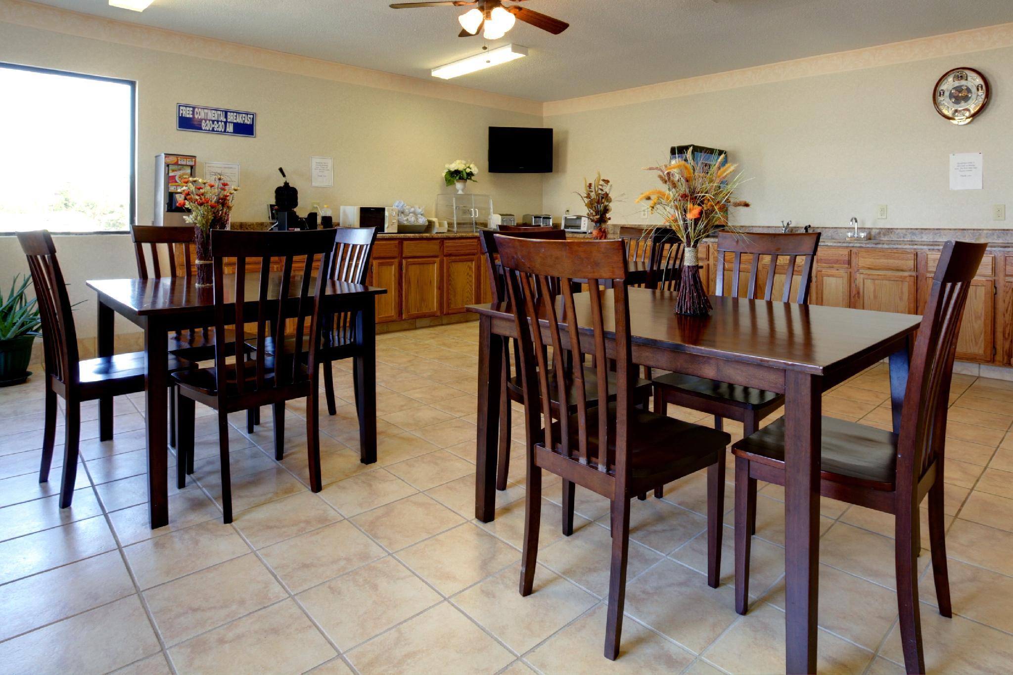Americas Best Value Inn & Suites Macon Kültér fotó