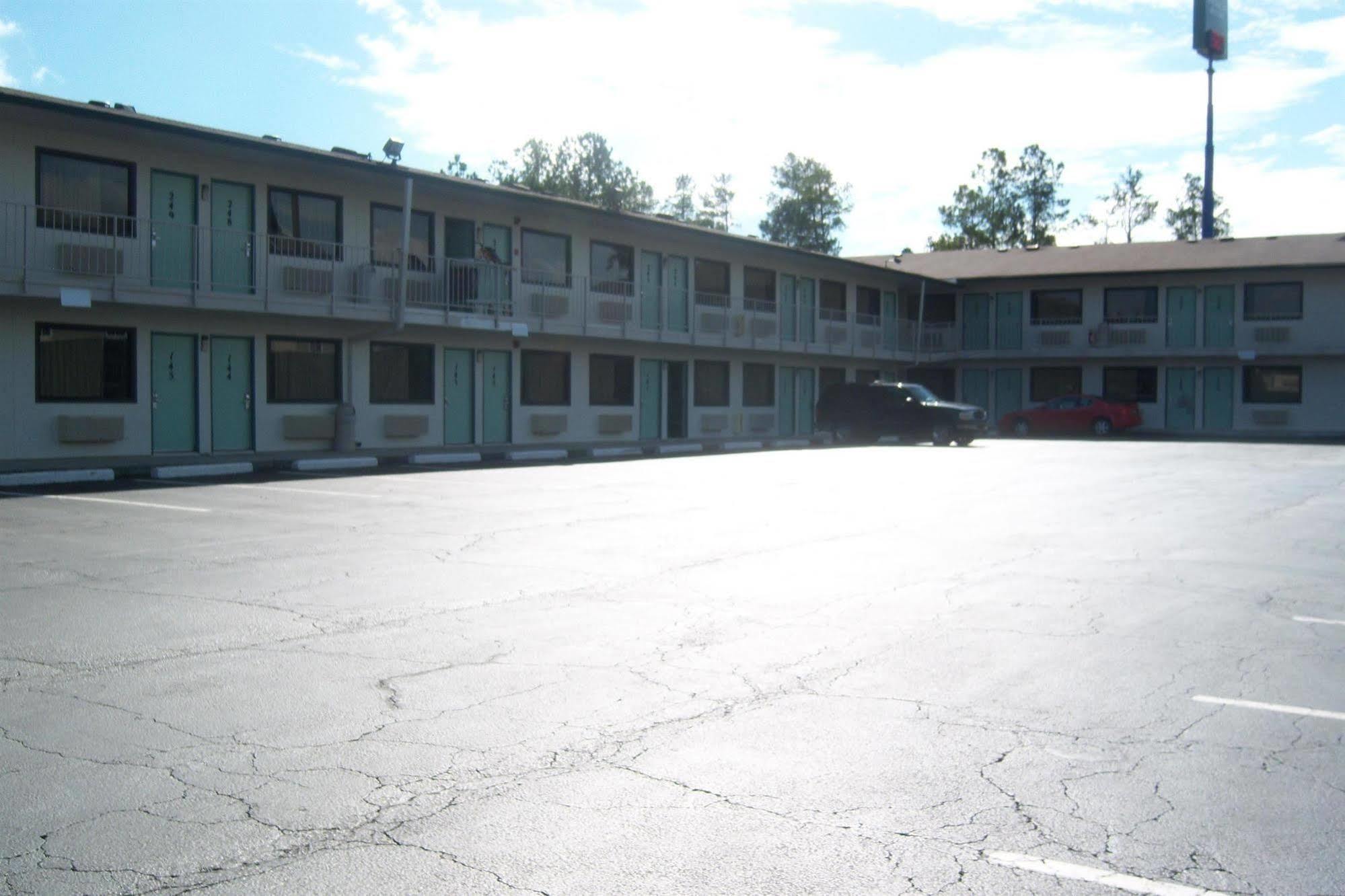 Americas Best Value Inn & Suites Macon Kültér fotó